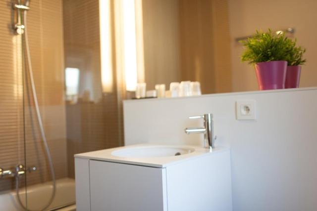 Hotel La Passerelle Grandhan Kültér fotó
